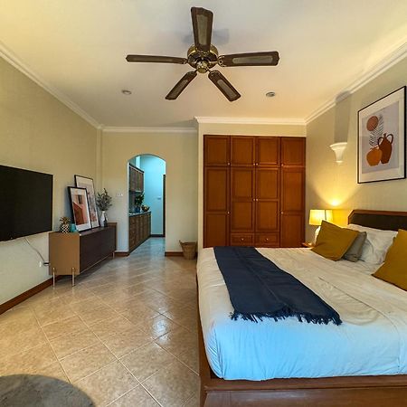 View Talay Longstay Jomtien Beach Exteriör bild